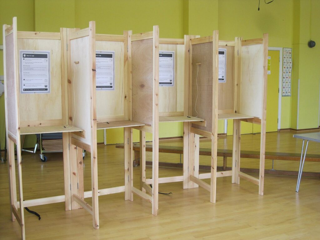 Israelis Vote in First National Election